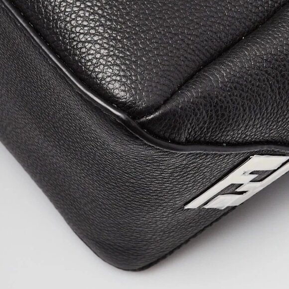 Fendi Black Grained Calfskin Leather Large Lui Bag 7VA667 - Picture 4 of 12